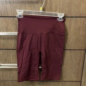 Lululemon size 6, maroon biking shorts